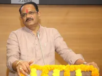 गुजरात सरकार ने 2,900 ग्राम सेवकों का यात्रा भत्ता ₹1,850 से बढ़ाकर ₹2,700 किया