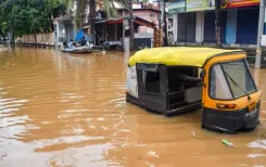 असम बाढ़ राहत: पश्चिम बंगाल ने दिए ₹10 करोड़, सरमा ने जताया आभार