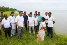 असम बाढ़: गौरव गोगोई ने सरमा सरकार पर साधा निशाना, 41 मौतें और राहत में देरी का आरोप