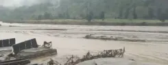 भूटान की शिंटाफू झील फटी, उत्तरी बंगाल में बाढ़ अलर्ट; संकोश नदी के किनारे निवासी सुरक्षित स्थानों पर