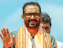 केरल RTI विवाद: भाजपा के सुरेंद्रन का सतीशन सरकार पर आरोप, सतर्कता फाइलें छुपाने की कोशिश