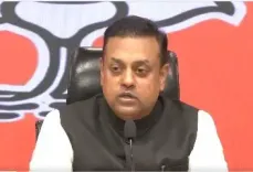 फॉर्म 6 विवाद: संबित पात्रा का राहुल गांधी पर पलटवार, बोले- सुप्रीम कोर्ट ने इसे अवैध नहीं ठहराया