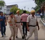 बशीरहाट में भाजपा बूथ अध्यक्ष के घर के बाहर देसी बम और धमकी भरा खत, इलाके में दहशत