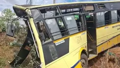 तिरुनेलवेली बस-लॉरी टक्कर: कंडक्टर अजित मेल्विन की मौत, 20 से अधिक यात्री घायल