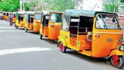 चेन्नई ऑटो चालकों की कैंडललाइट मार्च: 2013 से नहीं बदला किराया, मोहम्मद इब्राहिम की मौत ने भड़काया आक्रोश