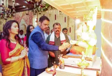 मराठा आरक्षण: फडणवीस की जरांगे से अपील — गणेशोत्सव में मुंबई आंदोलन पर करें पुनर्विचार