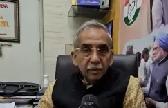 मुंबादेवी वोटर लिस्ट विवाद: कांग्रेस विधायक अमीन पटेल ने 95,538 मतदाताओं को 'मृत या विस्थापित' दर्ज करने पर उठाए सवाल