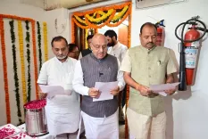 राष्ट्रीय एकता दिवस: दिल्ली विधानसभा स्पीकर विजेंद्र गुप्ता ने अधिकारियों को दिलाई एकता की शपथ