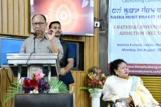 मणिपुर में शांति बहाली की कोशिश जारी: सीएम युमनाम खेमचंद सिंह ने इंफाल में नशा-मुक्त अभियान का किया उद्घाटन