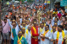 सावन के अंतिम सोमवार पर काशी विश्वनाथ में 60,000+ भक्त, वाराणसी-उज्जैन-पुरी में कड़ी सुरक्षा