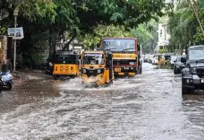 तमिलनाडु में भारी बारिश की चेतावनी, एआईएडीएमके और भाजपा ने स्टालिन सरकार से एहतियाती कदम उठाने की मांग की