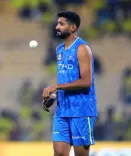 एसेक्स ने काउंटी चैंपियनशिप और वनडे कप मैचों के लिए खलील अहमद को सीजन के अंत तक अनुबंधित किया