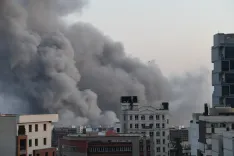 बंदर अब्बास में धमाके, IRGC के 3 सैनिक ढेर; बहरीन-कुवैत ने ईरानी मिसाइल-ड्रोन हमले रोके