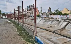 सेलम में चेक डैम क्षतिग्रस्त: दो सिंचाई झीलें सूखीं, किसानों ने जल संसाधन विभाग से तत्काल मरम्मत की मांग की