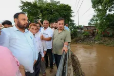 असम बाढ़ अपडेट: ऊपरी असम में पानी घटा, CM हिमंत बिस्वा सरमा ने किया राहत कार्यों का जायजा