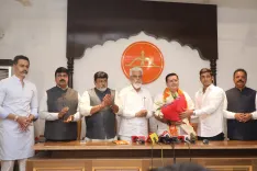 आनंद परांजपे की 14 साल बाद शिवसेना में 'घर वापसी', NCP (अजित पवार) को ठाणे में बड़ा झटका