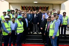 गौतम अदाणी ने की बिहार-झारखंड में 43,000 करोड़ रुपए के मेगा पावर प्रोजेक्ट्स की समीक्षा 