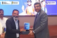 डिजीलॉकर एआई-बेस्ड ईकेवाईसी और ग्लोबल क्रेडेंशियल वेरिफिकेशन के साथ पेपरलेस गवर्नेंस का ग्लोबल मॉडल