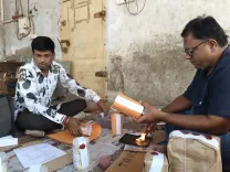 दिवाली से पहले अहमदाबाद में 40,500 किलो मावा की बिक्री पर रोक, ₹60.75 लाख का स्टॉक सील