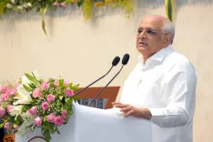 गुजरात: CM भूपेंद्र पटेल ने नगर निकायों को दिए निर्देश, ₹3,850 करोड़ जारी