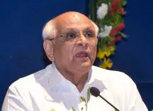 सूरत में पानी की टंकी गिरने की घटना: गुजरात सरकार ने ठेकेदार से वसूले 1.04 करोड़ रुपए