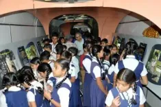 गुजरात बोर्ड परीक्षाएं कल से शुरू: १६.६३ लाख छात्र देंगे परीक्षा, मंत्री वघानी ने दी शुभकामनाएं