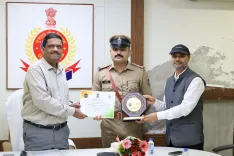 गुजरात ने CEIR पोर्टल से 50.75% खोए मोबाइल बरामद किए, प्रमुख राज्यों में दूसरा स्थान