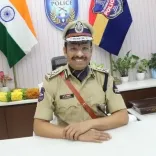 हैदराबाद पुलिस आयुक्त वीसी सज्जनार की अपील: आधी रात सड़क पर जन्मदिन न मनाएं, टैंक बंड हादसे में 6 वर्षीय बच्ची की मौत के बाद अलर्ट
