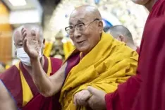 'भारत आस्था के मामलों में कोई रुख नहीं अपनाता', दलाई लामा उत्तराधिकार विवाद पर विदेश मंत्रालय का बयान