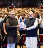 सेमीकॉन 2.0 को मिले ₹1 लाख करोड़ से अधिक के निवेश प्रस्ताव, अश्विनी वैष्णव बोले — 2-3 साल में ज़मीन पर उतरेंगे