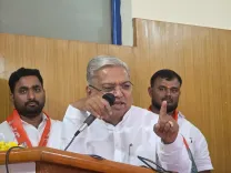 आंतरिक आरक्षण विवाद: भाजपा की चेतावनी — सड़कों पर उतरेंगे समुदाय, सिद्दारमैया को नहीं मिलेगी माफी