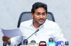 जगन मोहन रेड्डी का YSRCP को निर्देश: स्थानीय निकाय चुनावों के लिए तुरंत तैयारी शुरू करें