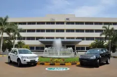 जगुआर लैंड रोवर ने साइबर सिक्योरिटी ब्रीच के कारण उत्पादन रोक को 24 सितंबर तक बढ़ाया