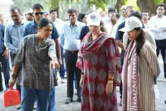 स्वच्छता ही सेवा 2026: CM रेखा गुप्ता, मंत्री रिजिजू, पाटिल और किशन रेड्डी ने दिल्ली में किया श्रमदान