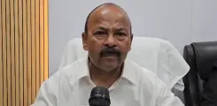 लखनऊ कोर्ट परिसर तोड़फोड़ विवाद: वकीलों ने लाठीचार्ज का आरोप लगाया, कई घायल