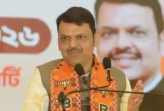 महाराष्ट्र दिवस पर CM फडणवीस का किसानों को अलर्ट: अल नीनो से कम बारिश की आशंका, बुवाई में न करें जल्दबाजी