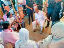मणिपुर CM खेमचंद सिंह पहुंचे तीन मैतेई युवकों के परिवारों के पास, हरसंभव सहायता का दिया आश्वासन