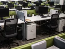 मणिपुर सरकार ने बिना अनुमति अनुपस्थित कर्मचारियों के खिलाफ कड़ी कार्रवाई के निर्देश दिए