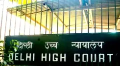 दिल्ली हाईकोर्ट का बड़ा फैसला: मेडिकल बोर्ड UDID कार्ड की दिव्यांगता प्रतिशत नहीं बदल सकते, दो NEET-UG उम्मीदवारों को राहत