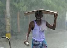 तमिलनाडु में गरज-बिजली के साथ मध्यम बारिश का अनुमान, चेन्नई समेत 8 जिलों में अलर्ट