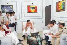 मध्य प्रदेश में 5 दिन भारी बारिश का अलर्ट, सीएम मोहन यादव ने रीवा में बाढ़ प्रभावित क्षेत्रों का किया निरीक्षण