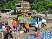 नेपाल बाढ़: 1,114 शव बरामद, 4,858 लापता — सुरंगों में बचाव अभियान जारी