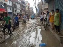 क्या नेपाल ने भूस्खलन के बाद काठमांडू में वाहनों की आवाजाही पर तीन दिन का प्रतिबंध लगाया?