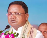 ओडिशा CM माझी ने 1,326 को नियुक्ति पत्र दिए, बोले — पद नहीं, जनसेवा ही असली सफलता