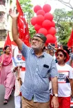 विकास रंजन भट्टाचार्य के घर हमले में पहली गिरफ्तारी, CCTV से मिला सुराग; जवाबी शिकायतें भी दर्ज