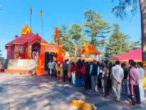 आश्विन नवरात्रि 2026: हिमाचल के 7 शक्तिपीठों में 10 लाख से अधिक श्रद्धालुओं के दर्शन, नैना देवी में सर्वाधिक भीड़