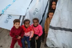 संघर्ष के कारण मध्य पूर्व में बच्चों की स्थिति गंभीर: २,१०० से अधिक हताहत - संयुक्त राष्ट्र