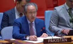 पाकिस्तान ने वैश्विक मंच पर स्वीकारी गलती! माना- अफगानिस्तान में भारतीय मिशन को निशाना बनाया, रमजान के दौरान महिलाओं-बच्चों को पहुंचाया नुकसान