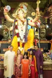 गणेश चतुर्थी पर प्रणव अदाणी और करण अदाणी ने चिंचपोकली चा चिंतामणि के किए दर्शन, 107वें वर्ष में उत्सव
