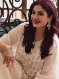 दिशा पाटनी ने मुंबई एयरपोर्ट पर रवीना टंडन के पेट डॉग को दिया प्यार, वीडियो वायरल